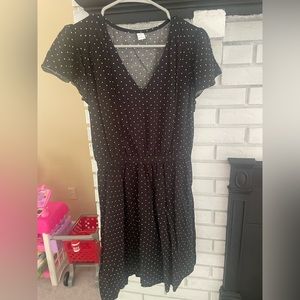 OLD NAVY BLACK AND WHITE POLKA DOT DRESS SZ S